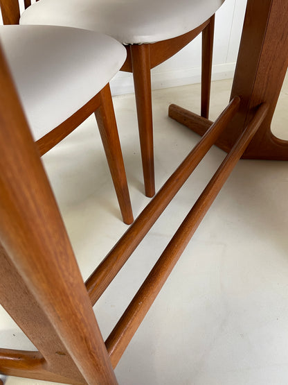 VINTAGE TEAK DINING TABLE & 4 CHAIRS BY BENNY LINDEN