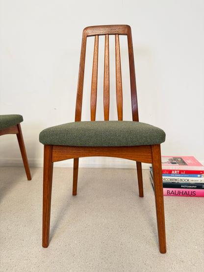 VINTAGE SVEGARDS SWEDISH DINING CHAIRS X 4