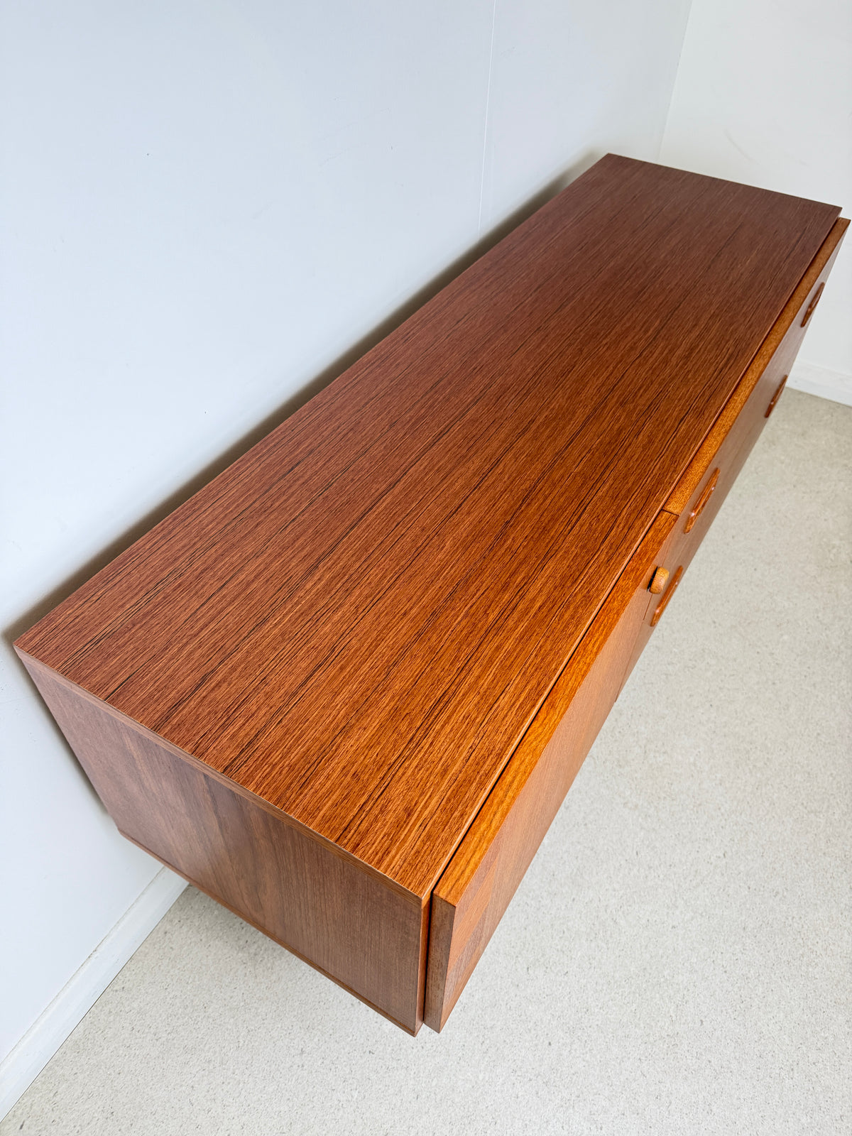 VINTAGE COMPACT SIDEBOARD / DRESSING TABLE SCANDINAVIAN STYLE