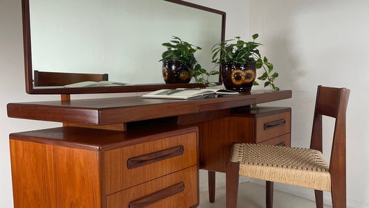 GPLAN FRESCO FLOATING DRESSING TABLE