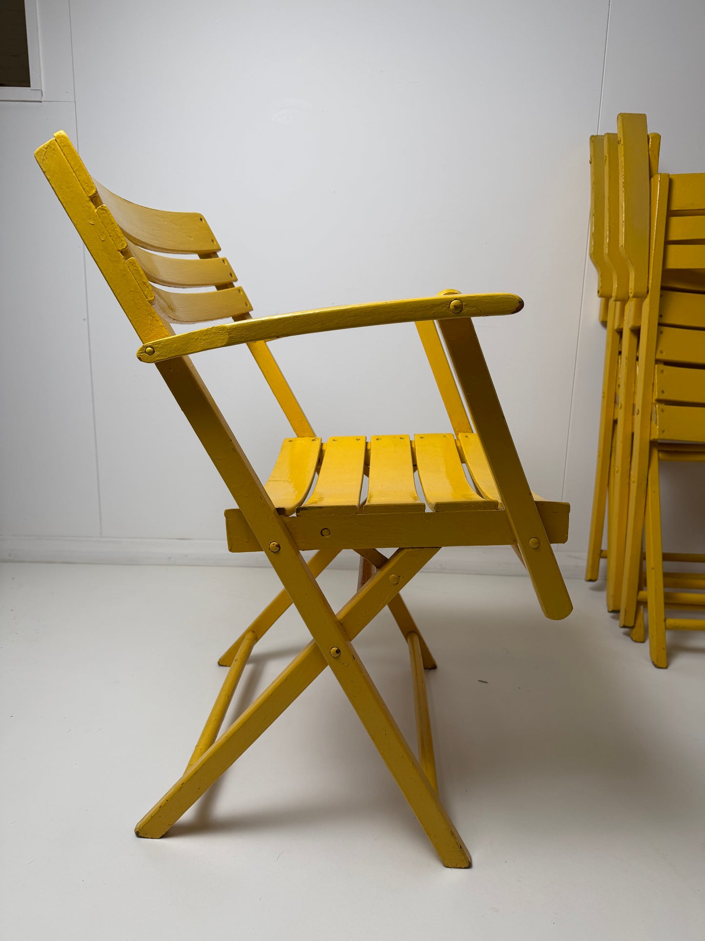 BAUHAUS FOLDING GARDEN CHAIRS IN YELLOW - SET OF 4