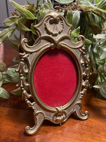 VINTAGE ART DECO BRASS OVAL FRAME