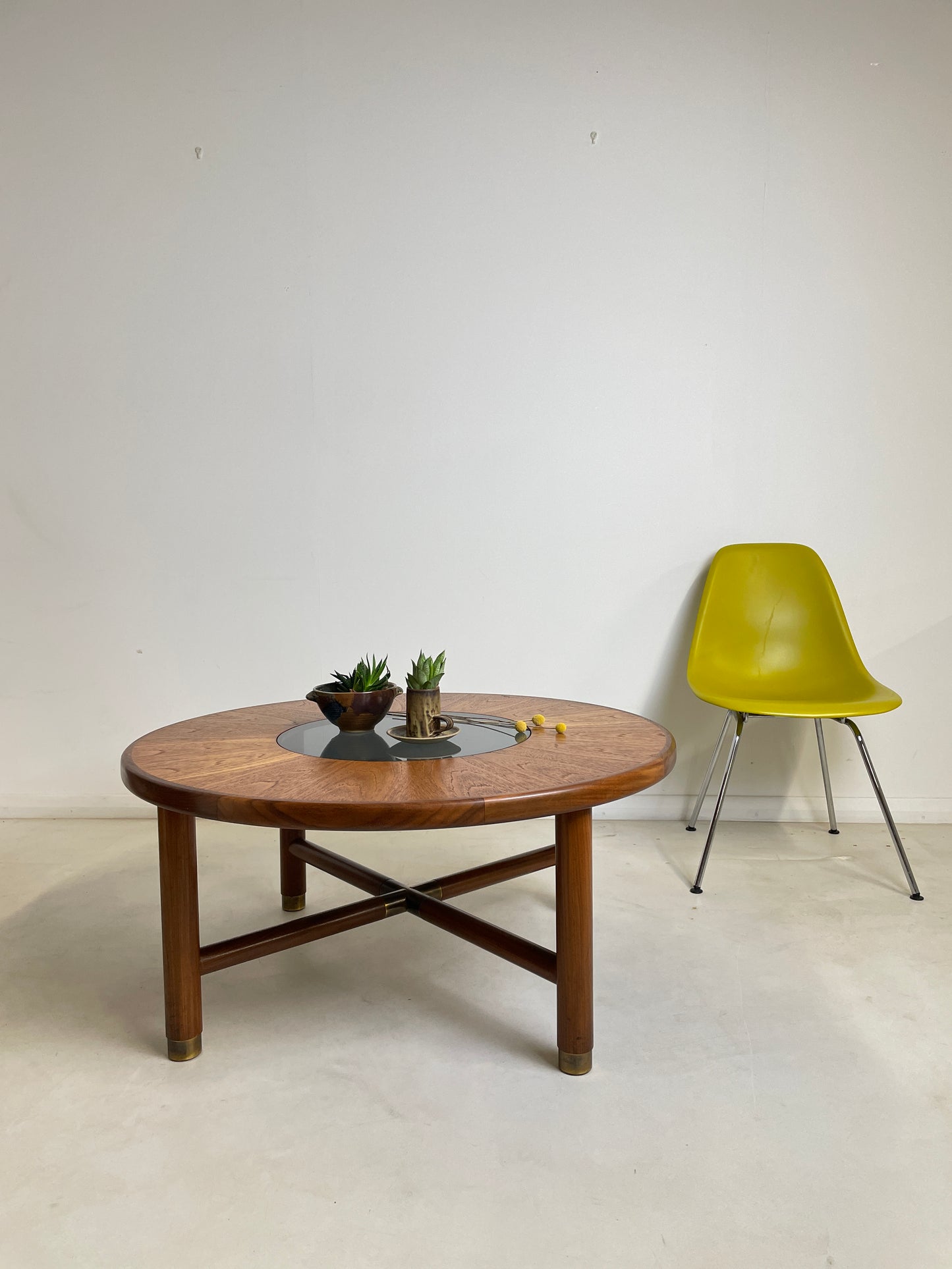 GPLAN SUNBURST ROUND TEAK AND GLASS COFFEE TABLE