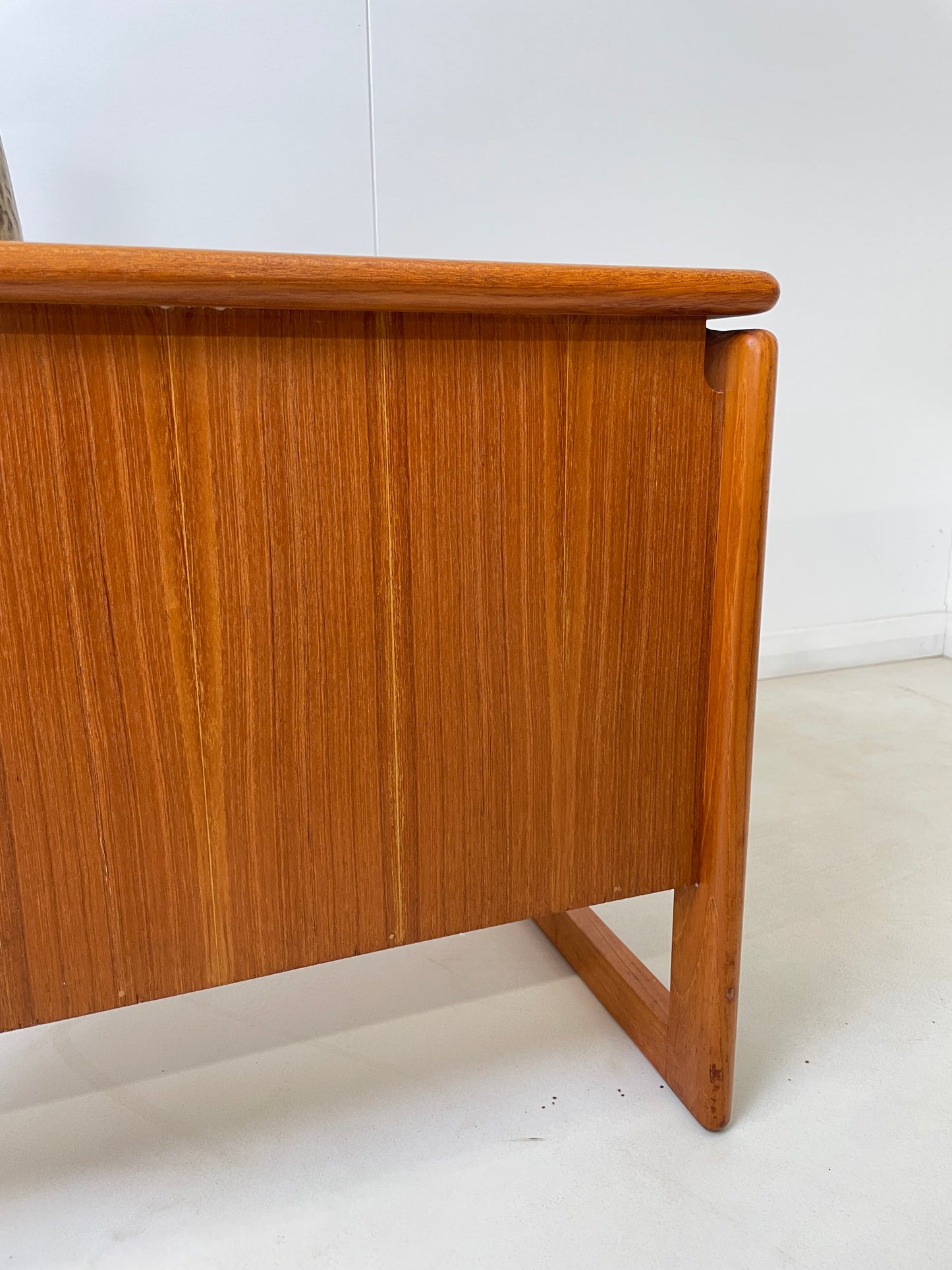 DANISH TEAK MAGAZINE RACK / SIDE TABLE