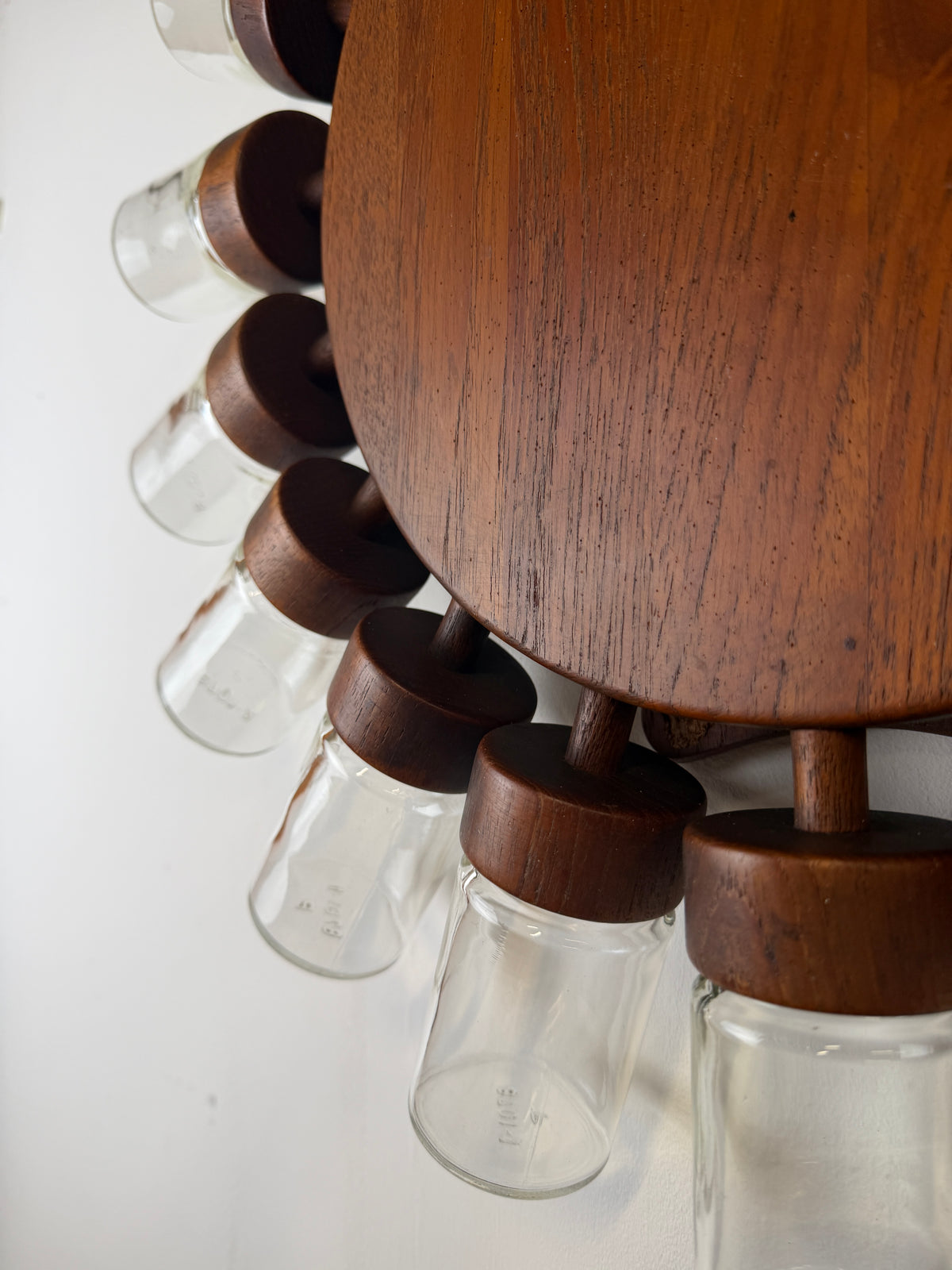 DANISH DIGSMED REVOLVING SPICE WHEEL ORGANISER x 18 JAR