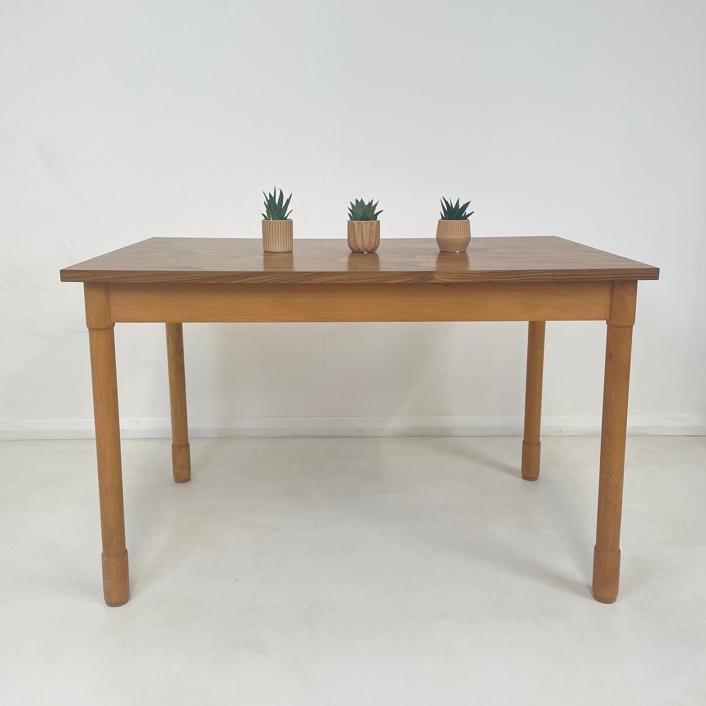 DINETTE TABLE AND CHAIRS IN BEECH