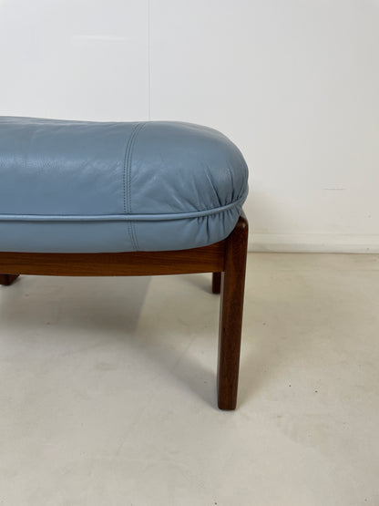 VINTAGE GPLAN 1990s NINA LEATHER CHAIR & FOOTSTOOL
