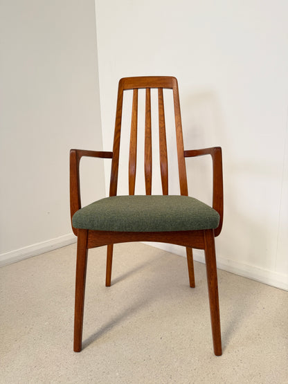 VINTAGE SVEGARDS SWEDISH DINING CHAIRS X 4