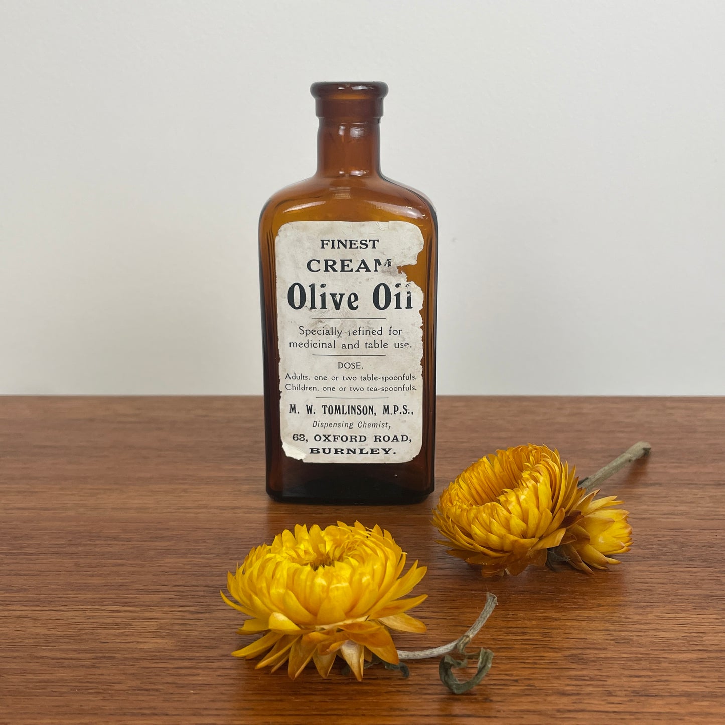 AMBER OLIVE OIL CHEMIST BOTTLE
