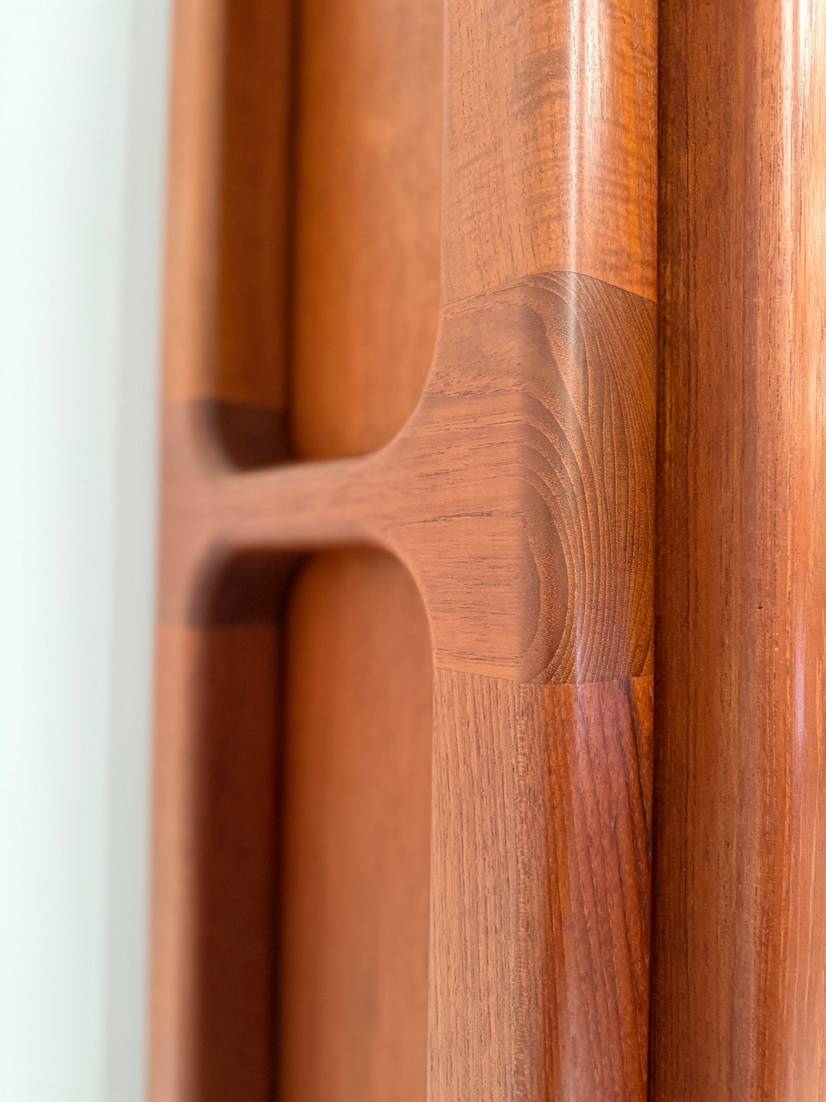 DYRLUND TEAK ROOM DIVIDER WITH GLASS BOOKCASE
