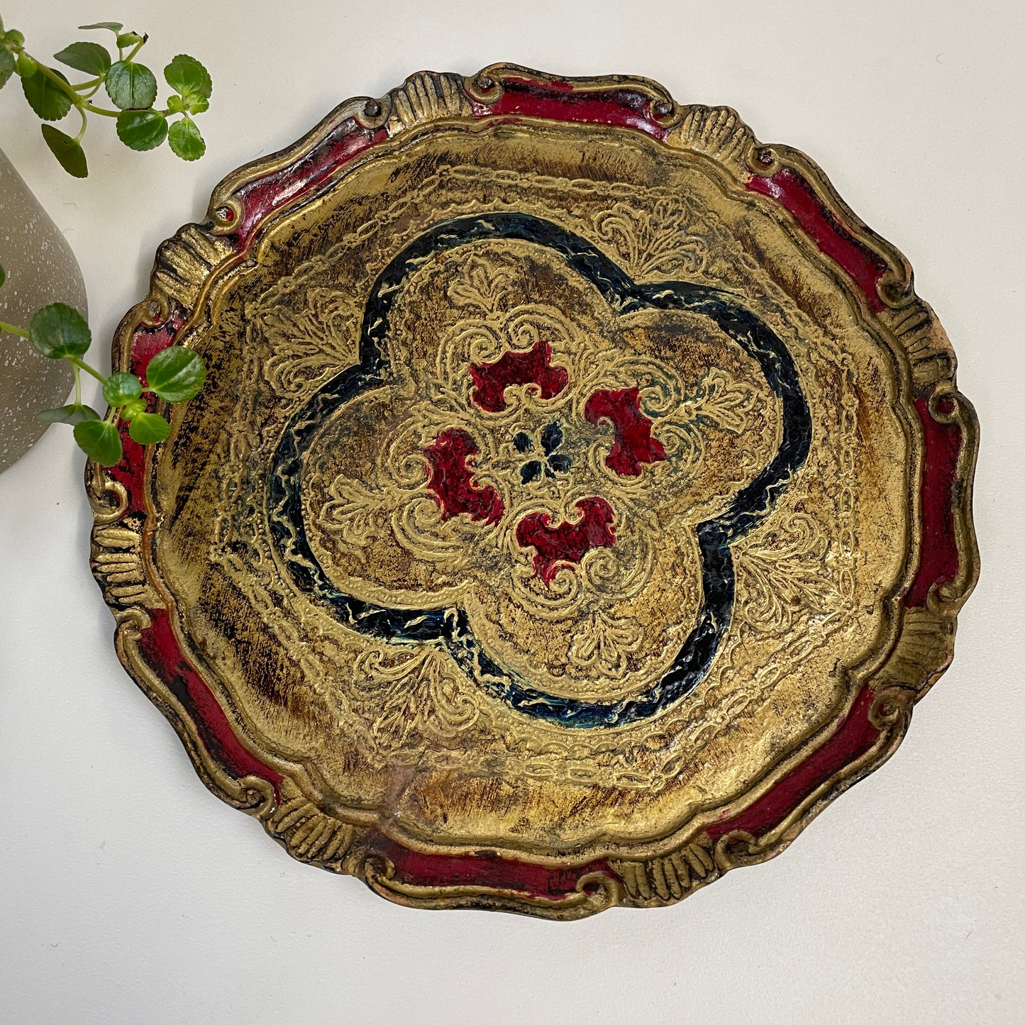 VINTAGE FLORENTINE PLATE/TRAY - SET OF TWO