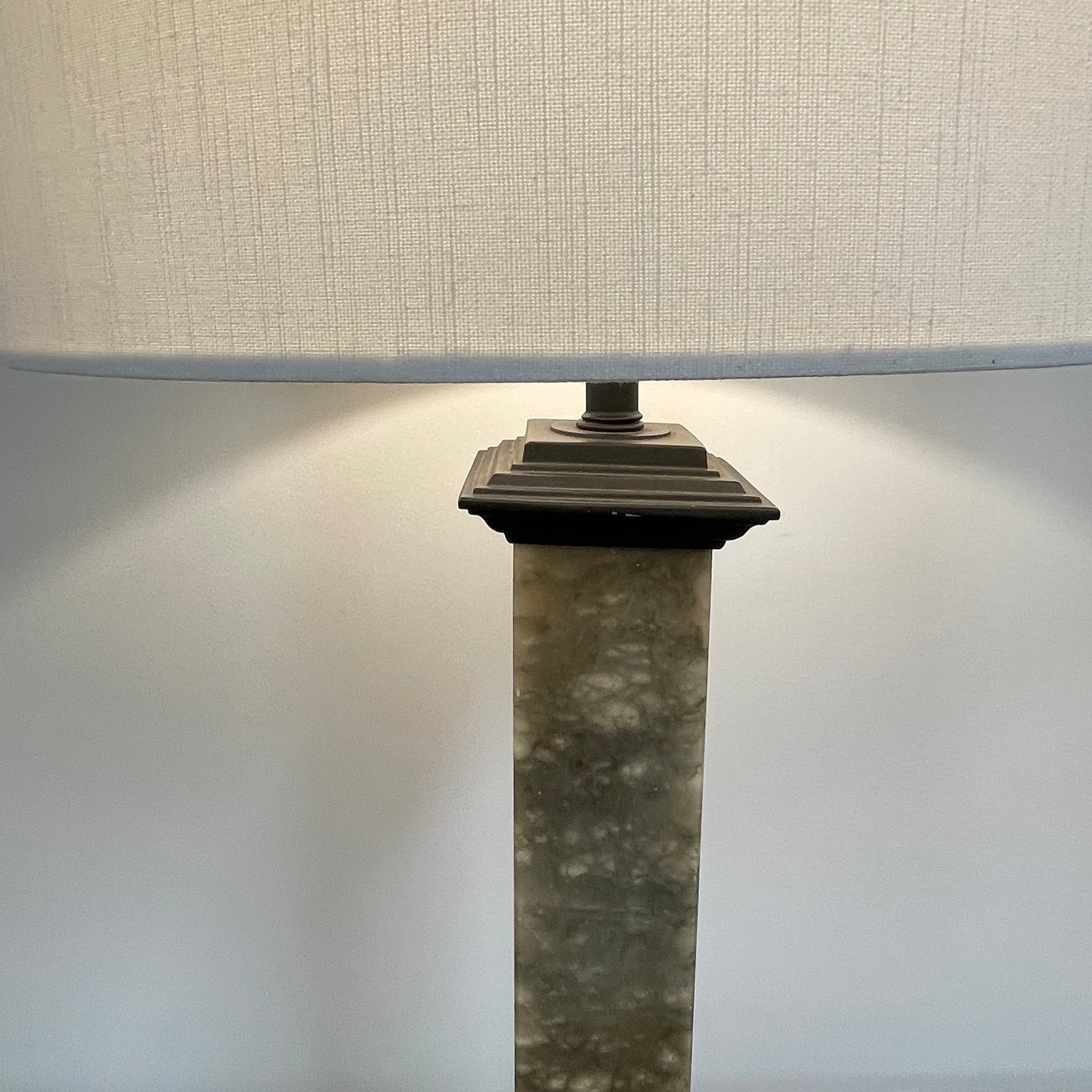 A PAIR OF MARBLE COLUMN TABLE LAMPS