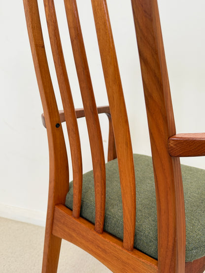 VINTAGE SVEGARDS SWEDISH DINING CHAIRS X 4