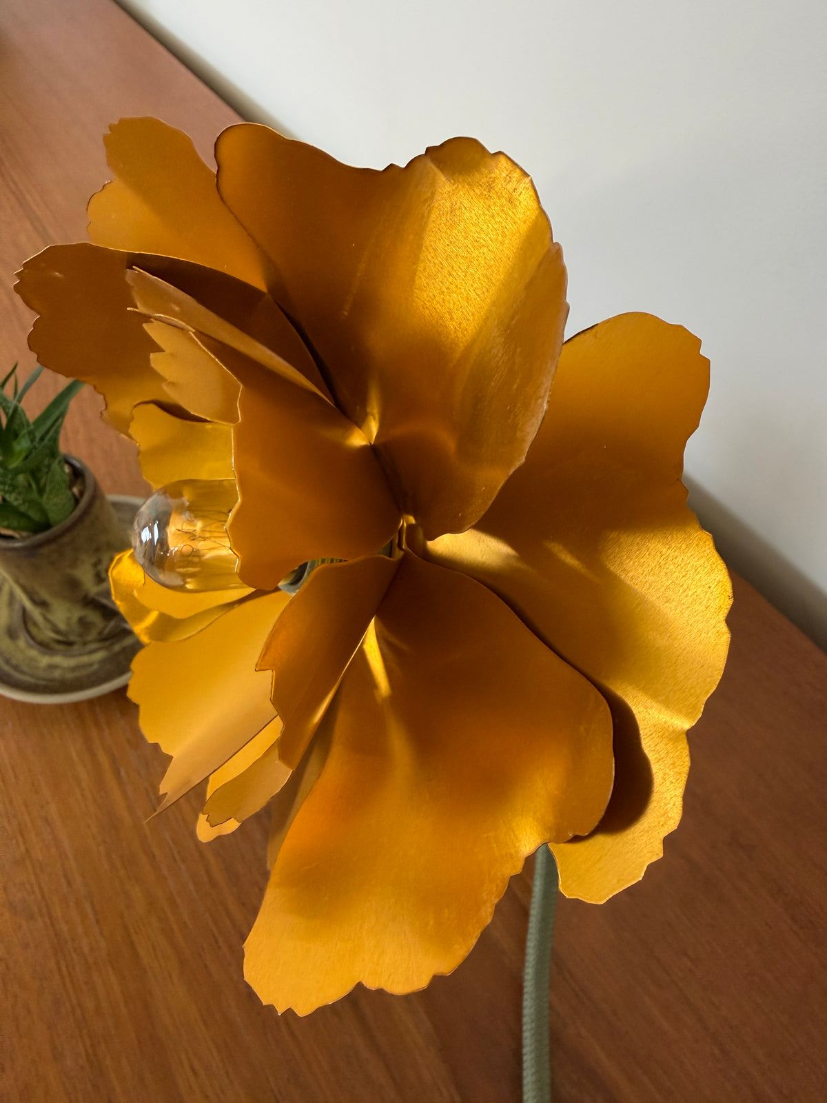 HABITAT HELENA CHRISTENSEN FLEXIBLE FLOWER LAMP