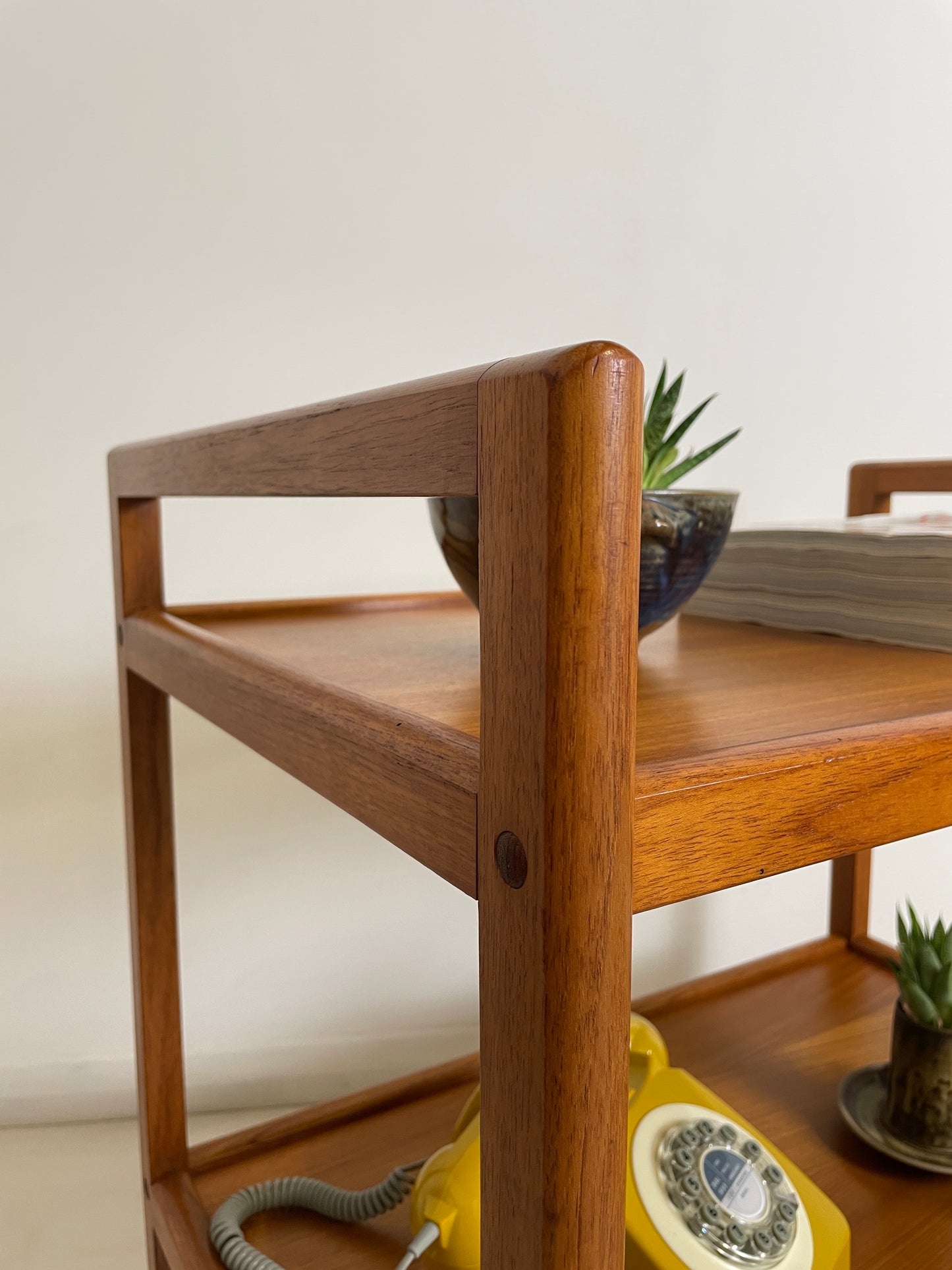 VINTAGE TEAK DRINKS TROLLEY