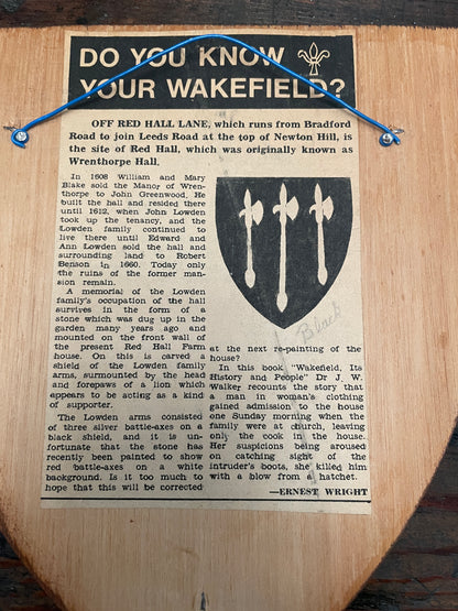 VINTAGE WOODEN SHIELD HAND PAINTED PLAQUE - LOWDEN