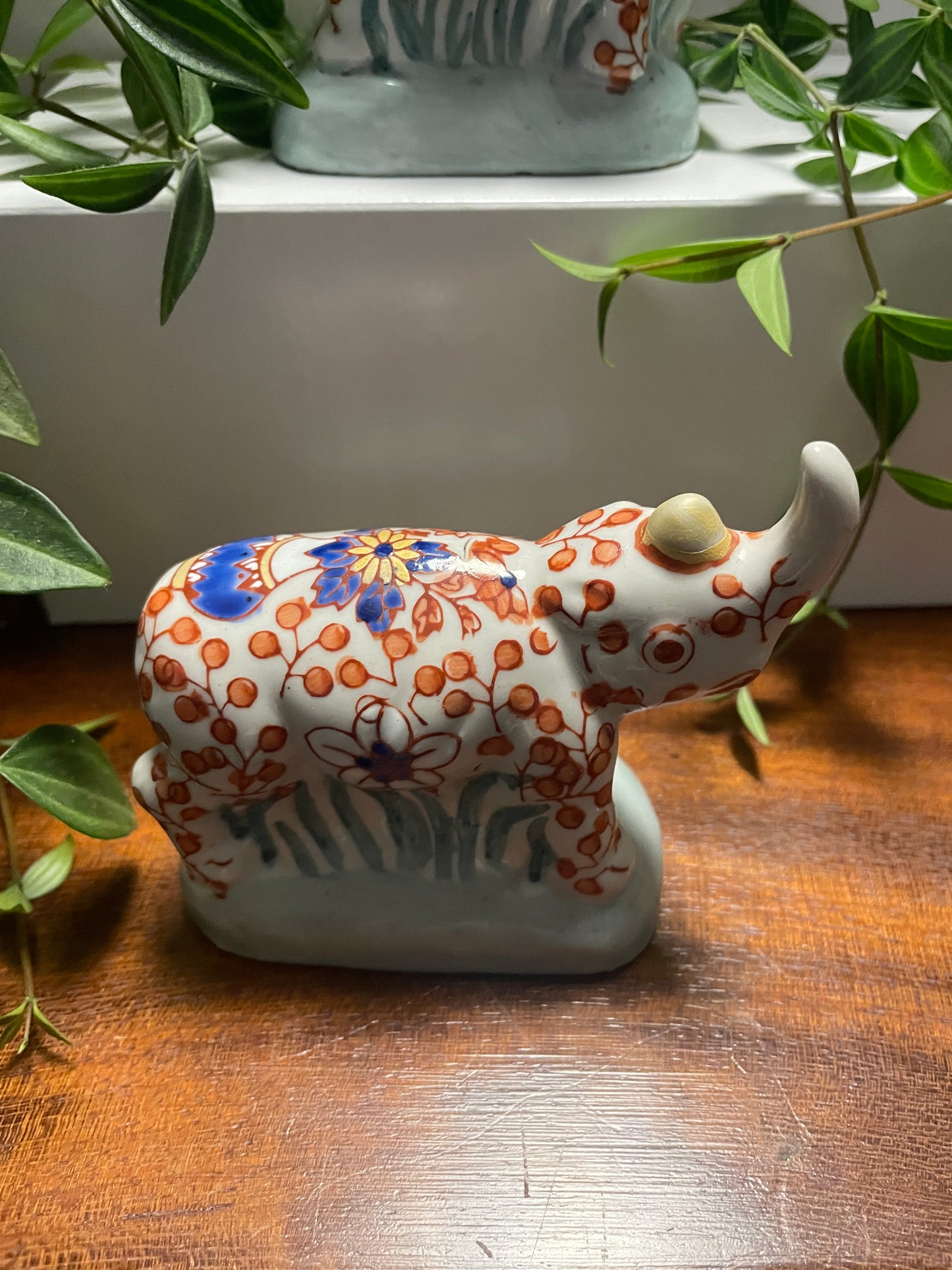 CHINESE IMARI PORCELAIN RHINO FIGURINES X 2