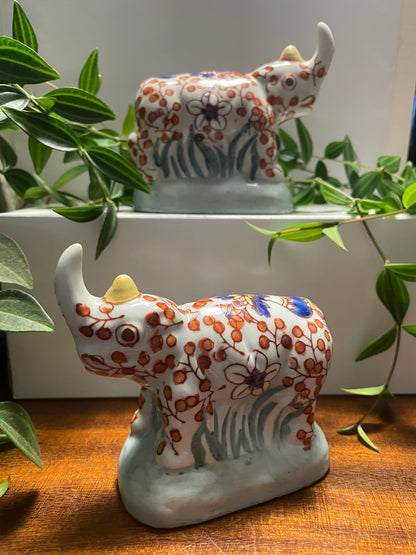 CHINESE IMARI PORCELAIN RHINO FIGURINES X 2