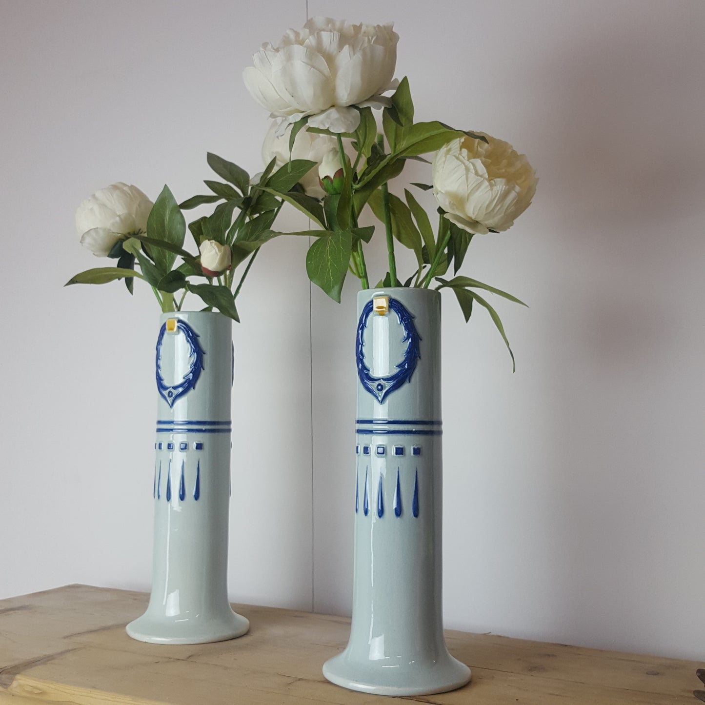 TWIN VASE & JARDINIERE PLANTER GARNITURE SET CIRCA 1900S