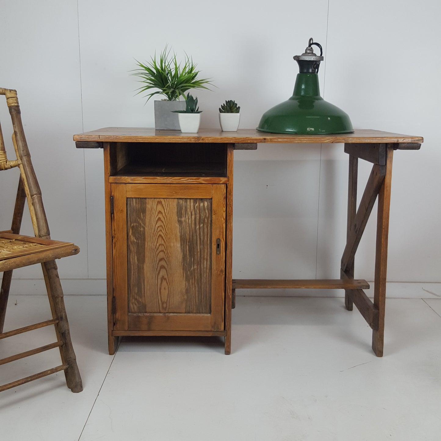 ANTIQUE PINE COMPACT TABLE / DESK