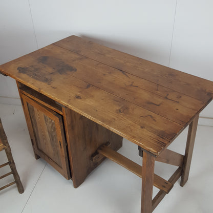 ANTIQUE PINE COMPACT TABLE / DESK